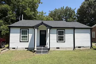 300 E Academy St, Robersonville, NC 27871 - Photo 2