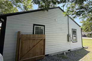 300 E Academy St, Robersonville, NC 27871 - Photo 40