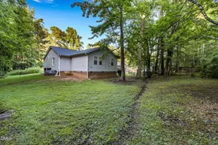 905 Alexander Stewart Dr, Hillsborough, NC 27278 - Photo 10