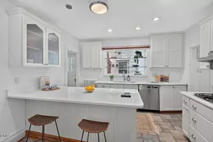 1917 W Club Blvd, Durham, NC 27705 - Photo 20