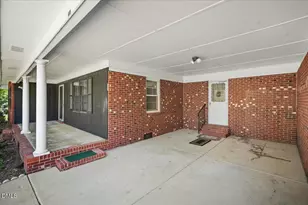301 Flamingo Dr, Clayton, NC 27520 - Photo 2