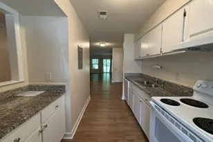 2510 Avent Ferry Rd, Raleigh, NC 27606 - Photo 8