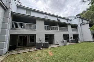 2510 Avent Ferry Rd, Raleigh, NC 27606 - Photo 22