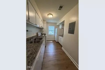 2510 Avent Ferry Road #102, Raleigh, NC 27606 - Photo 14