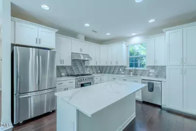 1432 Palace Garden Way, Raleigh, NC 27603 - Photo 2