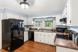 2021 Fox Run Rd, Burlington, NC 27215 - Photo 10