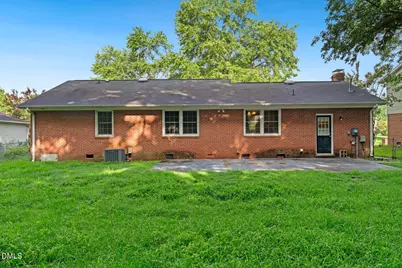 2021 Fox Run Road, Burlington, NC 27215 - Photo 32