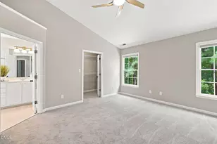 107 Holmhurst Ct, Cary, NC 27519 - Photo 20