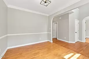 107 Holmhurst Ct, Cary, NC 27519 - Photo 8