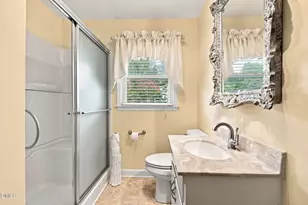 401 N 9th St, Mebane, NC 27302 - Photo 18