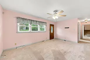 401 N 9th St, Mebane, NC 27302 - Photo 10