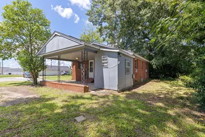 1022 S Pollock Street, Selma, NC 27576 - Photo 4