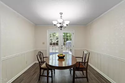 109 Burkwood Lane, Raleigh, NC 27609 - Photo 8