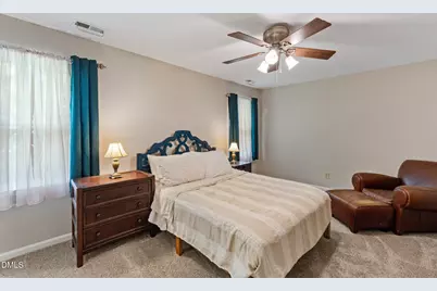 109 Burkwood Lane, Raleigh, NC 27609 - Photo 20