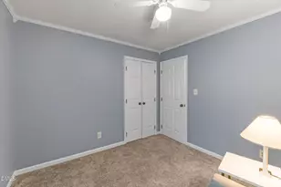 109 Burkwood Ln, Raleigh, NC 27609 - Photo 20