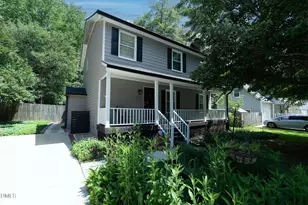 109 Burkwood Ln, Raleigh, NC 27609 - Photo 2