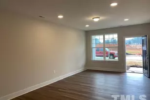 904 Hillman Ln, Mebane, NC 27302 - Photo 4