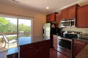1002 Summerhouse Rd, Cary, NC 27519 - Photo 6
