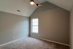 3416 Mogollon Ct, Raleigh, NC 27610 - Photo 20