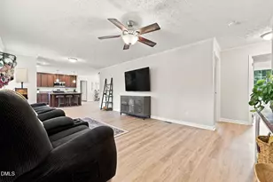 388 Turlington Rd, Dunn, NC 28334 - Photo 4