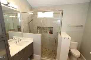 705 Hinsdale St, Raleigh, NC 27605 - Photo 46