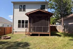 1010 Holloway St, Durham, NC 27701 - Photo 8