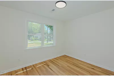 404 Walker Avenue, Graham, NC 27253 - Photo 22