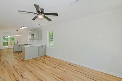 404 Walker Avenue, Graham, NC 27253 - Photo 16