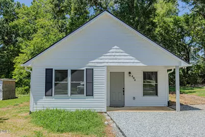 404 Walker Avenue, Graham, NC 27253 - Photo 1