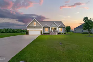 210 Willowbrook Dr, Pikeville, NC 27863 - Photo 1