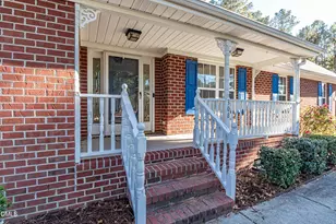 308 Hunters Creek Dr, Goldsboro, NC 27534 - Photo 2