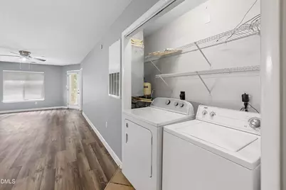 1431 Collegiate Circle #303, Raleigh, NC 27606 - Photo 8