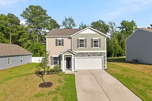 944 Berkeley Glen Rd, Zebulon, NC 27597 - Photo 2