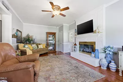 913 W Core Road, Dunn, NC 28334 - Photo 6