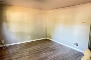 4401 Bleeker Ct, Raleigh, NC 27606 - Photo 2