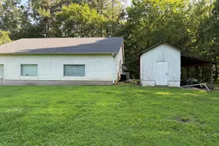 1830 Bessie Daniel Rd, Roxboro, NC 27574 - Photo 2