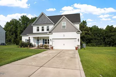 253 Pleasant Ridge Court, Benson, NC 27504 - Photo 2