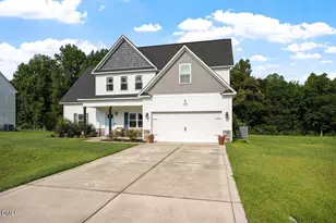 253 Pleasant Ridge Ct, Benson, NC 27504 - Photo 2