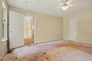 2572 Chadwick Pl, Durham, NC 27704 - Photo 14