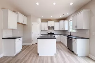 93 Spg Crst Dr, Angier, NC 27501 - Photo 2
