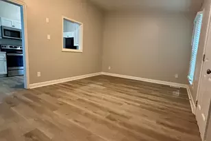403 Durham St, Clayton, NC 27520 - Photo 2