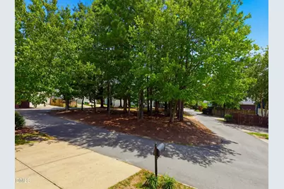 212 Thorndale Drive, Holly Springs, NC 27540 - Photo 20