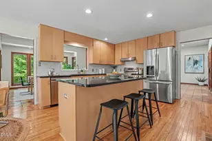 625 Kensington Dr, Chapel Hill, NC 27514 - Photo 10