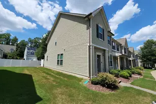 3225 Warm Springs Ln, Raleigh, NC 27610 - Photo 14