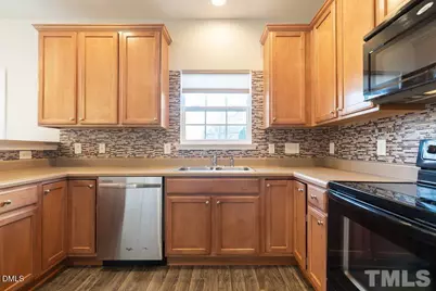 401 Wellspring Drive, Holly Springs, NC 27540 - Photo 10