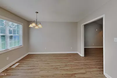 2112 McKinnon Drive, Clayton, NC 27520 - Photo 4