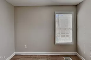 2112 McKinnon Dr, Clayton, NC 27520 - Photo 12