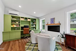 709 Dawnwood Ct, Raleigh, NC 27609 - Photo 20