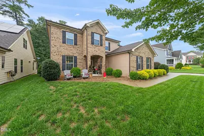 51 E Calvert Court, Clayton, NC 27527 - Photo 2