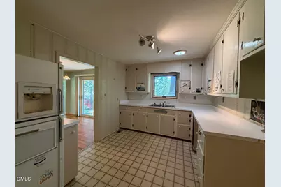 12 Ellen Place, Chapel Hill, NC 27514 - Photo 10